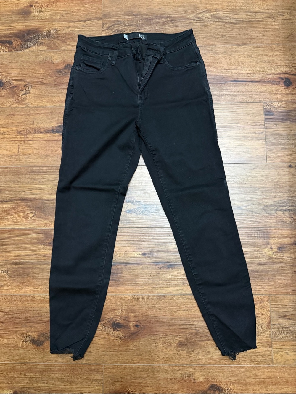 Kut from the Kloth Black Skinny Jeans with Raw Hem